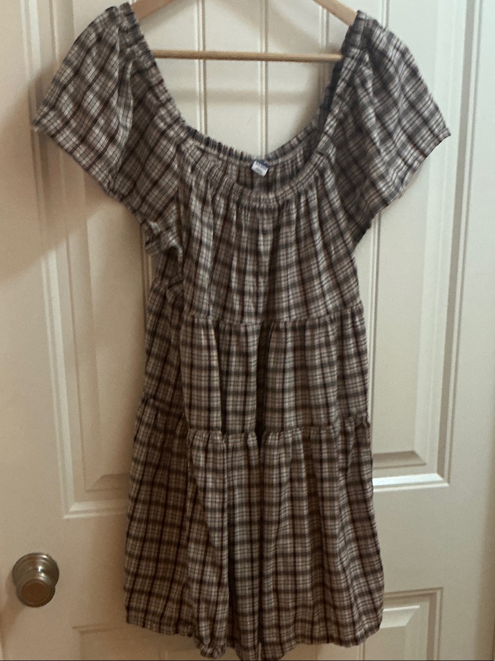 Old Navy Pink, Black and White Plaid Top